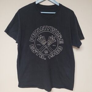 Pennywise T Shirt Mens Large Black Punk Rock Band Skeletal Hands Graphic Tee